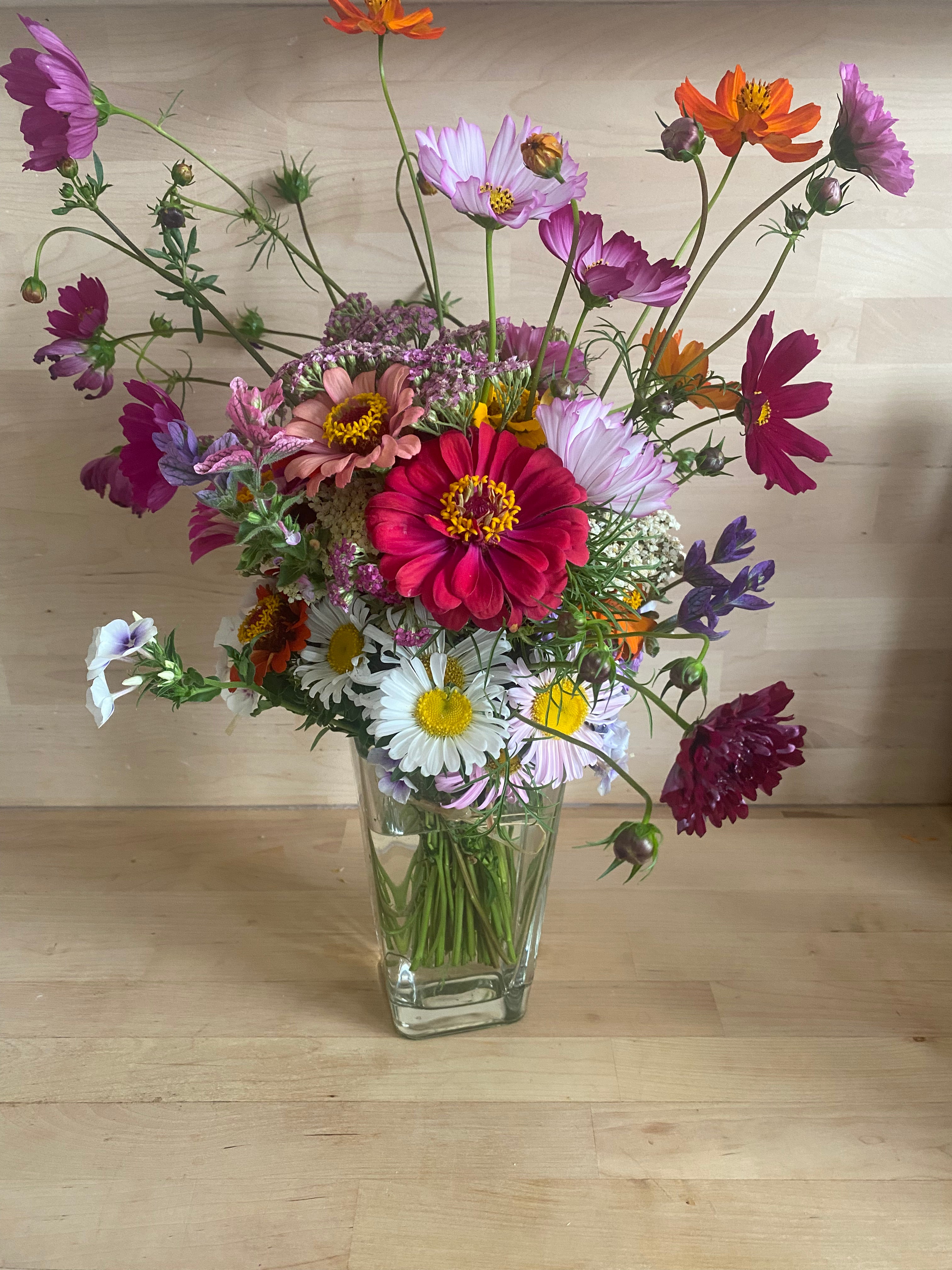 Gärtnerblumenstrauß